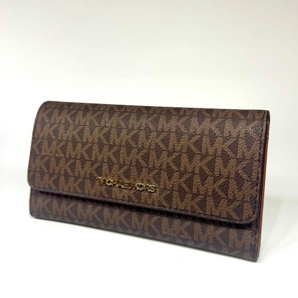 Michael Kors Large Jet Set Travel Trifold Wallet Brown Signature